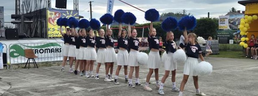 NS Girls na Powitaniu Lata w Nowej Suchej.