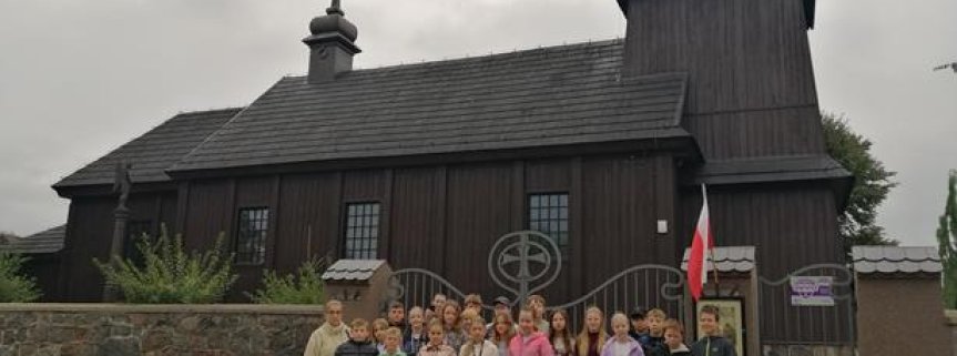 Objazd po terenie gminy Nowa Sucha klas 4, 5.