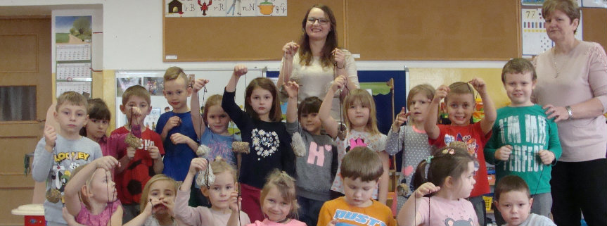 ZEROWIAKI DOKARMIAJĄ PTAKI 2019